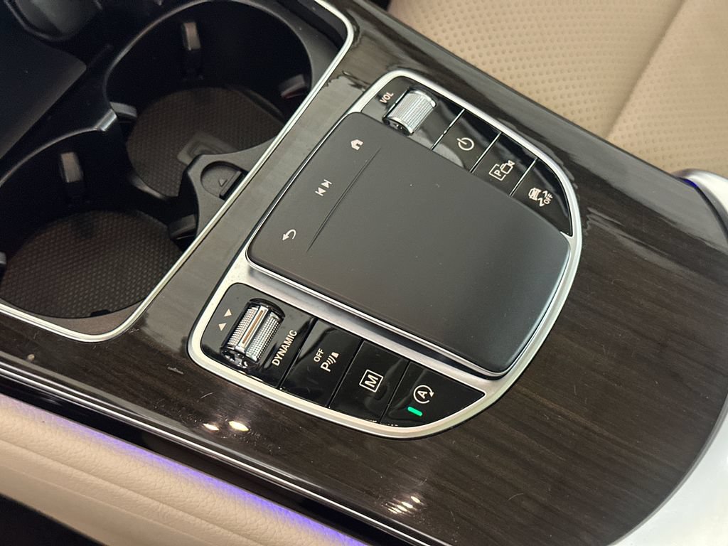 Certified 2022 Mercedes-Benz GLC 300 image 32