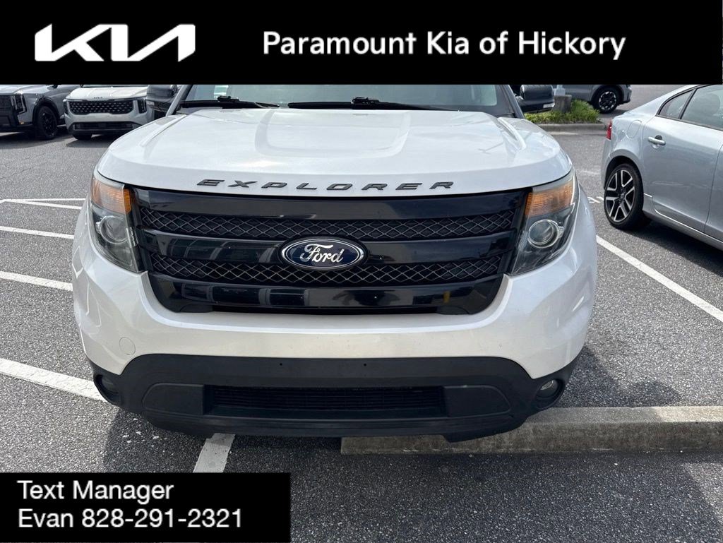 Used 2015 Ford Explorer Sport w/ Equipment Group 401A AWD/4WD image 3