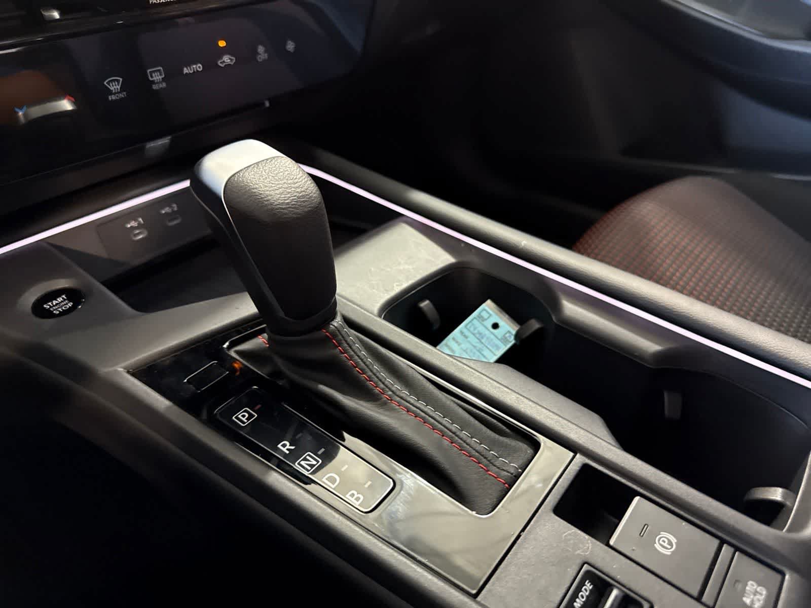 Used 2026 Nissan Sentra SR w/ Floor Mat Package FWD image 30