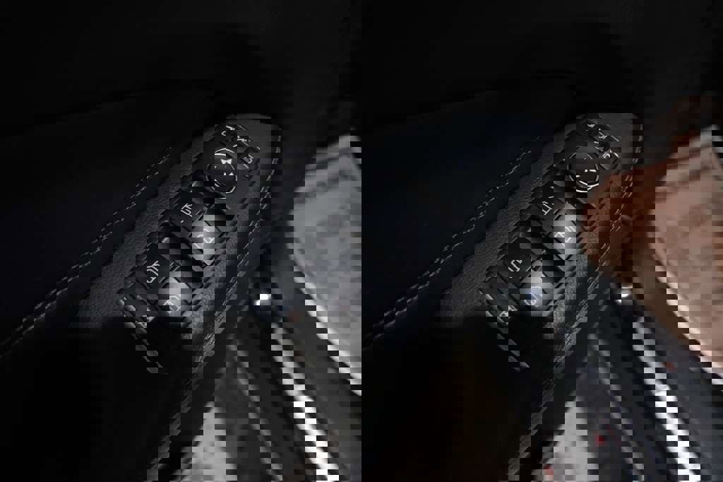 Used 2018 Mercedes-Benz GLS 450 4MATIC w/ Premium Package image 20