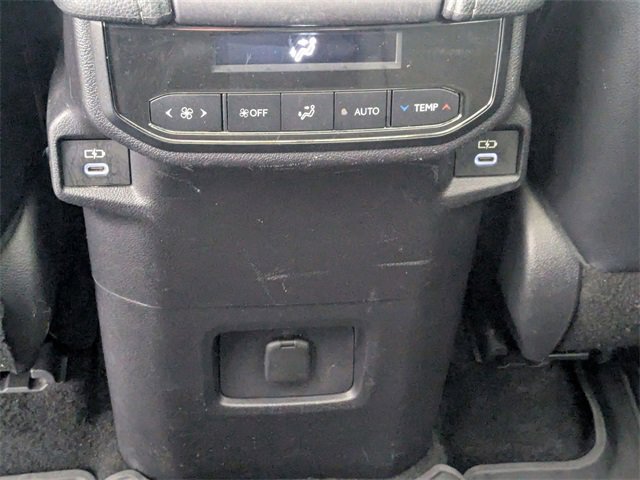 Used 2024 Toyota Grand Highlander XLE image 25