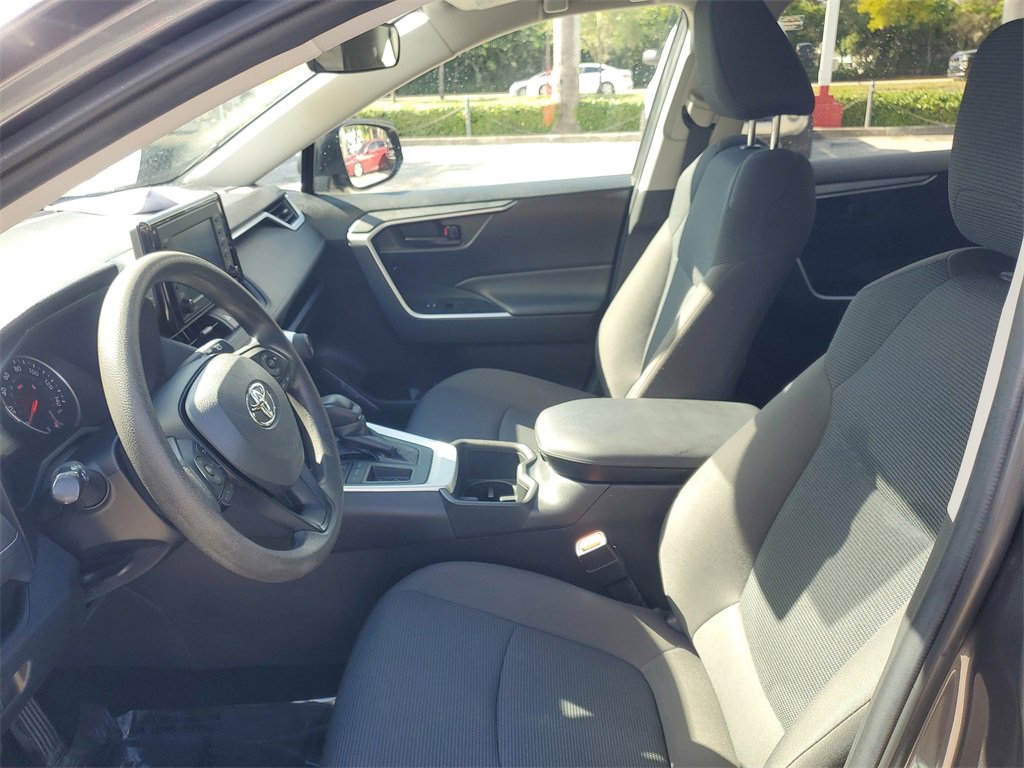Certified 2022 Toyota RAV4 LE image 15