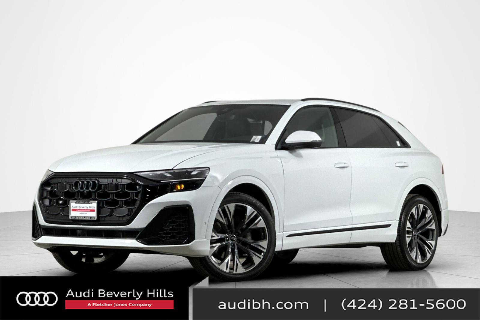 Used 2024 Audi Q8 Premium Plus w/ Premium Plus Package image 1