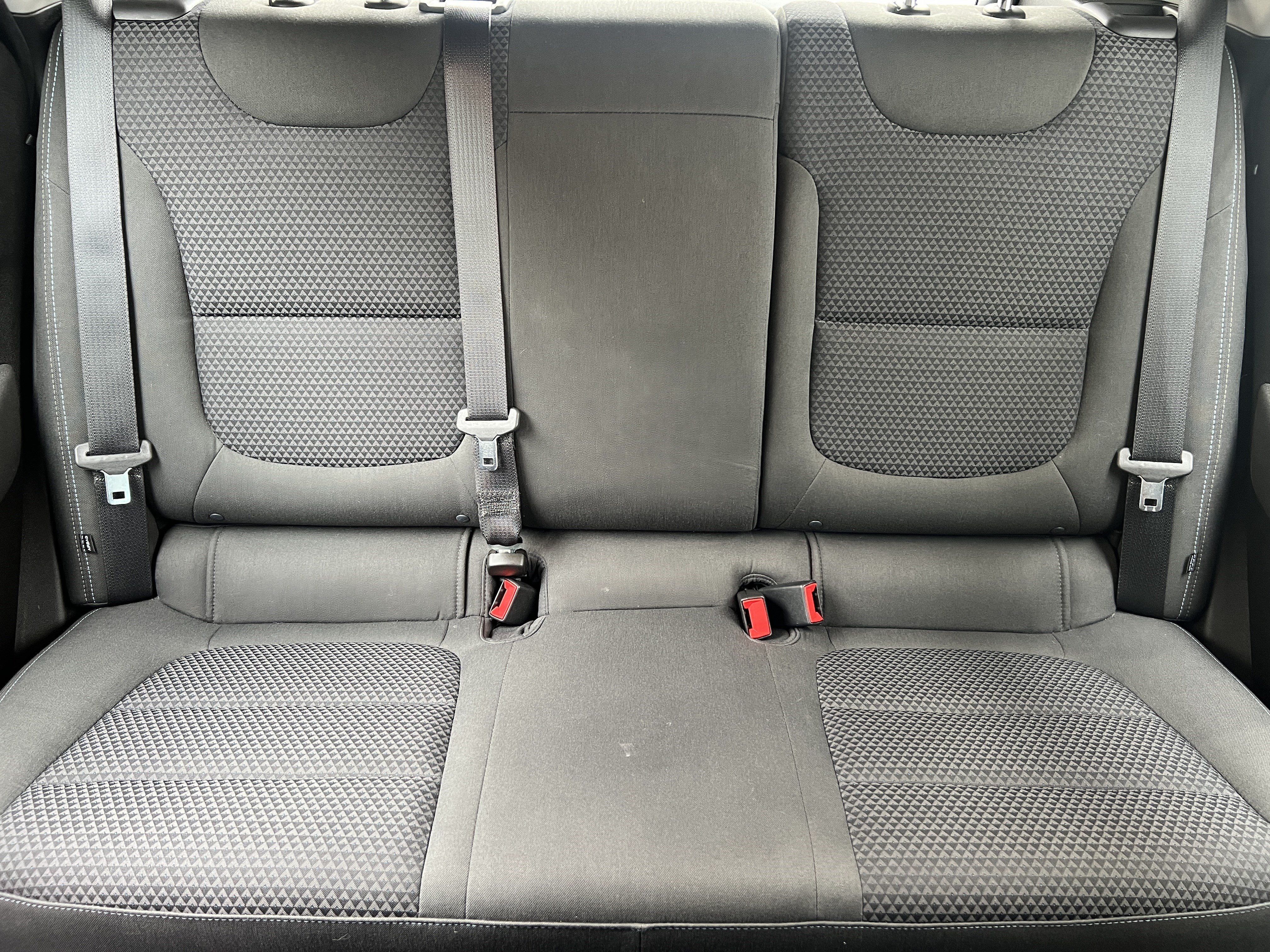 Used 2023 Chevrolet Bolt LT FWD image 14