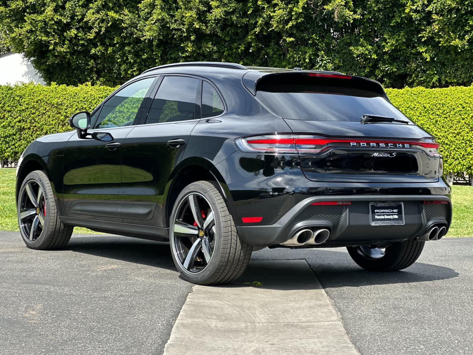 New 2026 Porsche Macan S AWD/4WD image 3