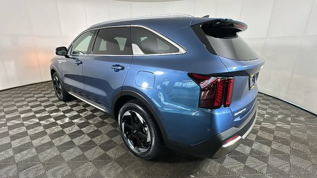 Used 2025 Kia Sorento EX AWD/4WD image 4