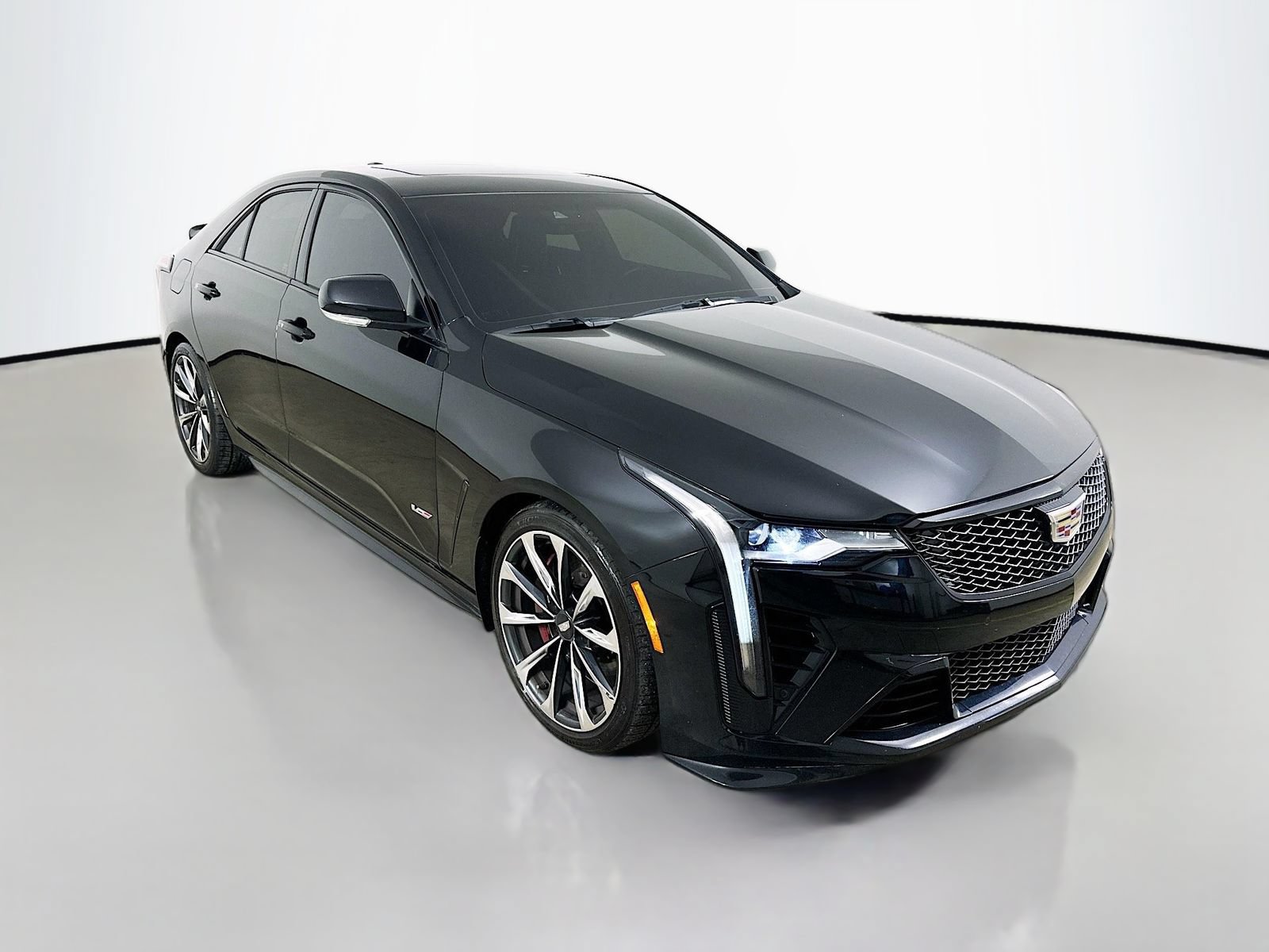 Used 2023 Cadillac CT4 V Blackwing w/ Driver Assist Package RWD image 3