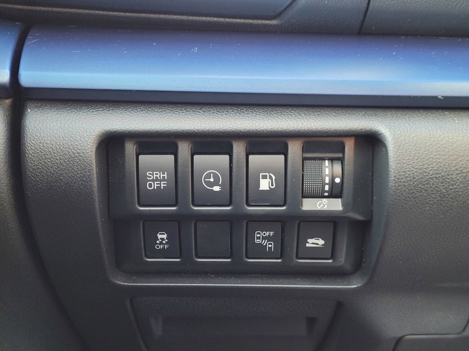 Used 2019 Subaru Crosstrek Hybrid w/ Moonroof Package w/Navigation image 19