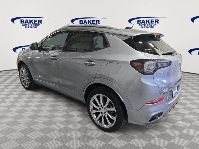 Used 2024 Buick Encore GX Avenir w/ Avenir Technology Package image 6