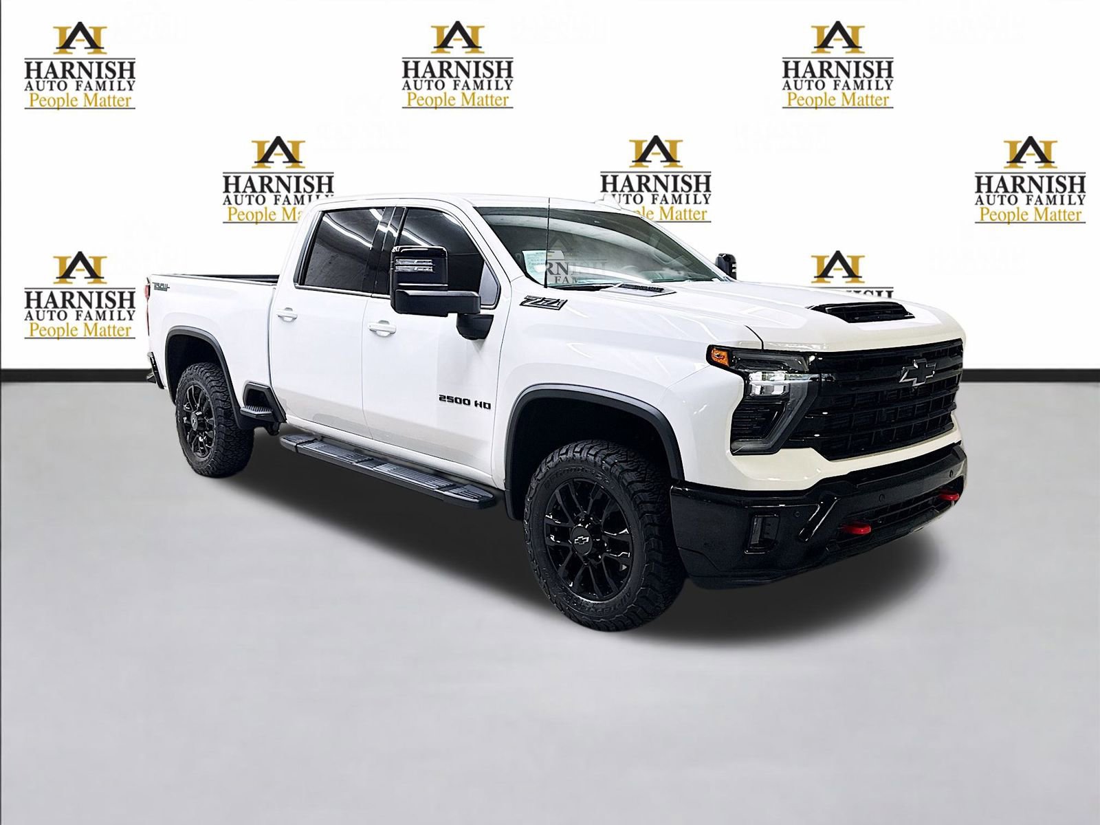 Used 2025 Chevrolet Silverado 2500 LTZ w/ Trail Boss Package video 3