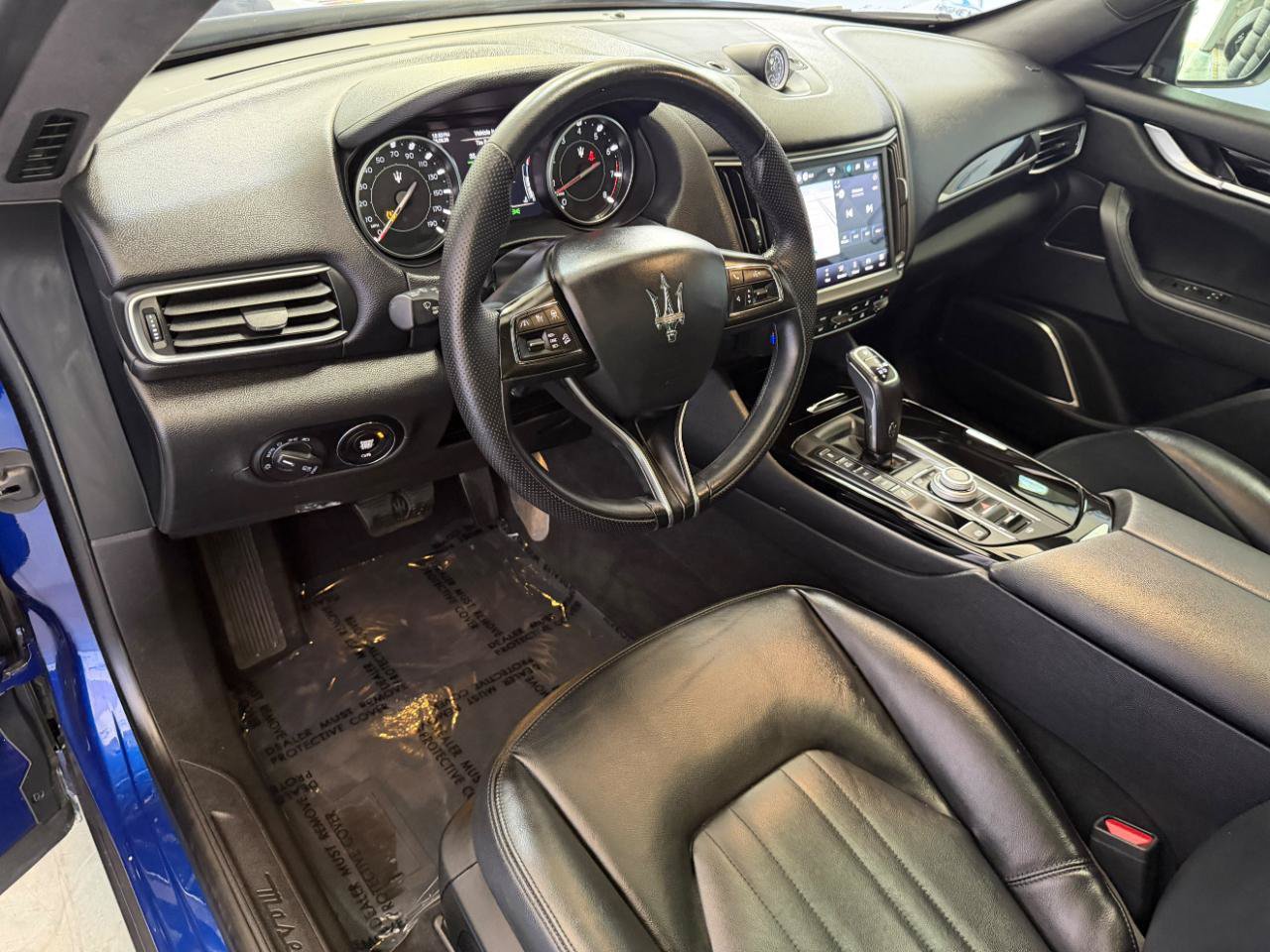 Used 2023 Maserati Levante GT AWD/4WD image 15