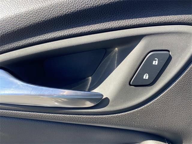 New 2025 Buick Encore GX Preferred image 13