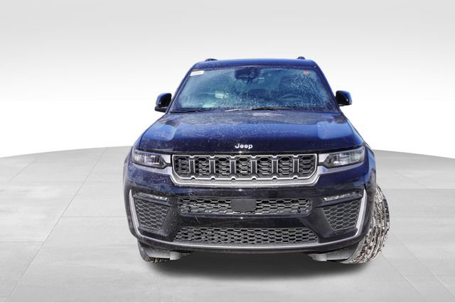 New 2026 Jeep Grand Cherokee Limited w/ Trailer Tow Package AWD/4WD image 8