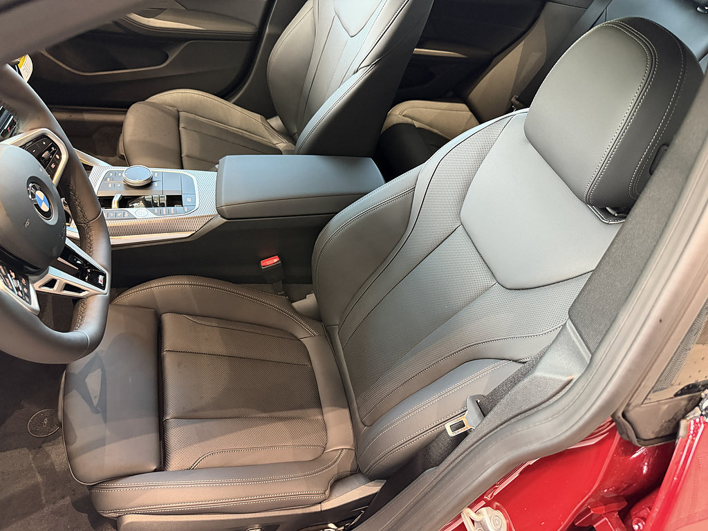 New 2026 BMW 430i xDrive w/ M Sport Package AWD/4WD image 12