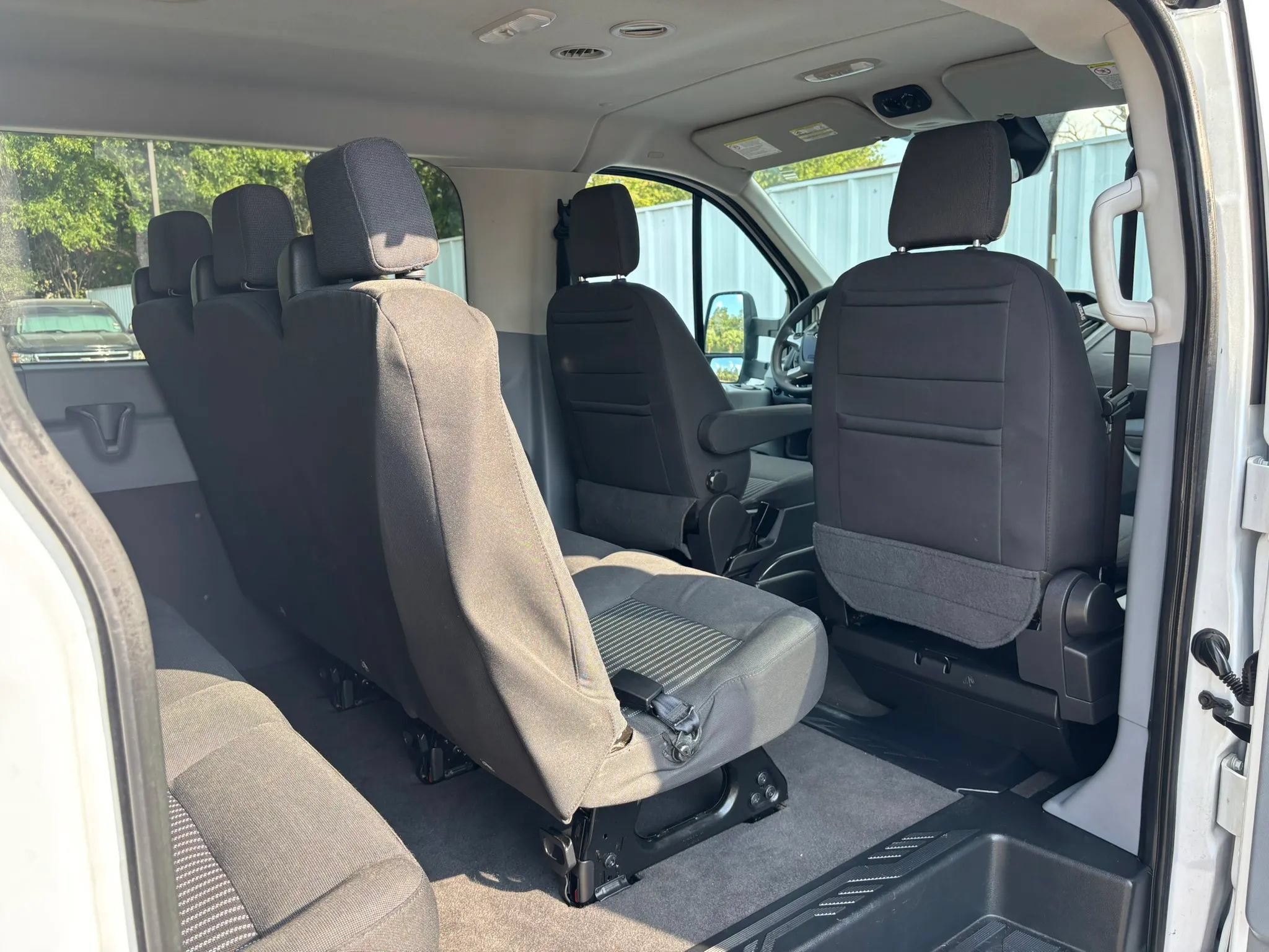 Used 2018 Ford Transit 150 XL RWD image 39