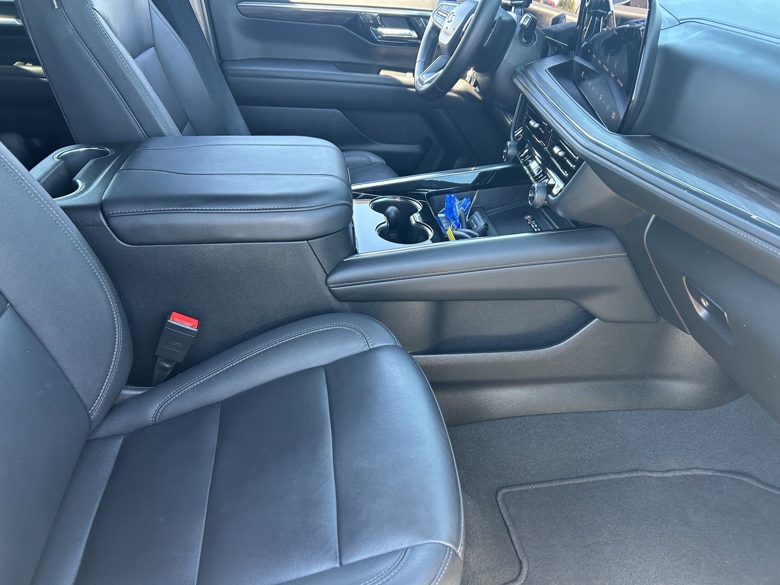 Certified 2025 Chevrolet Tahoe Z71 AWD/4WD image 10
