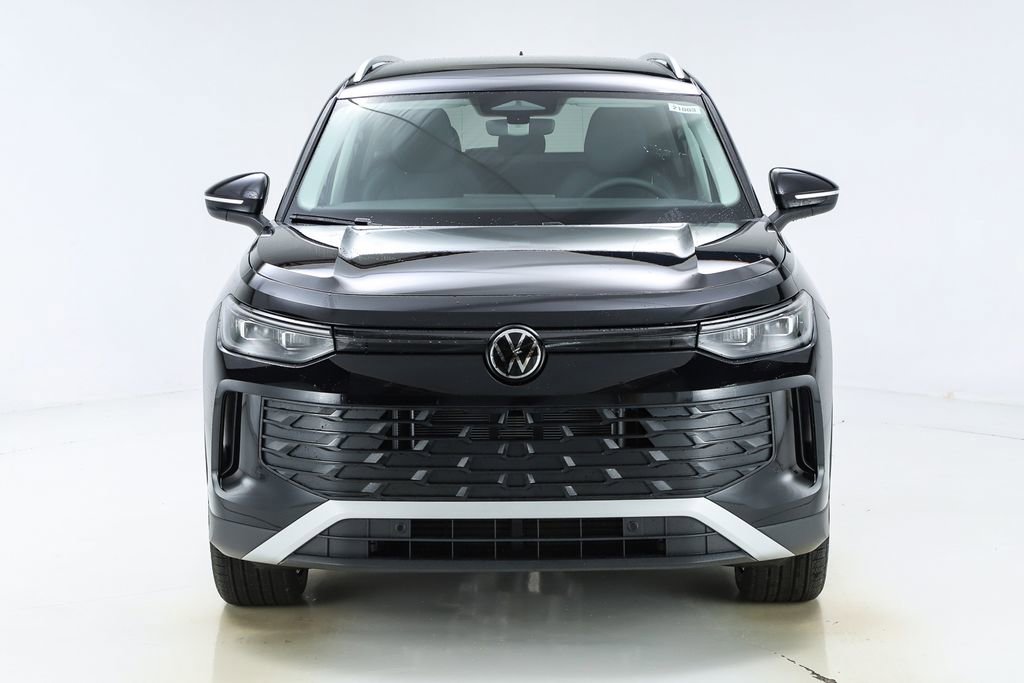 New 2026 Volkswagen Tiguan SE image 16