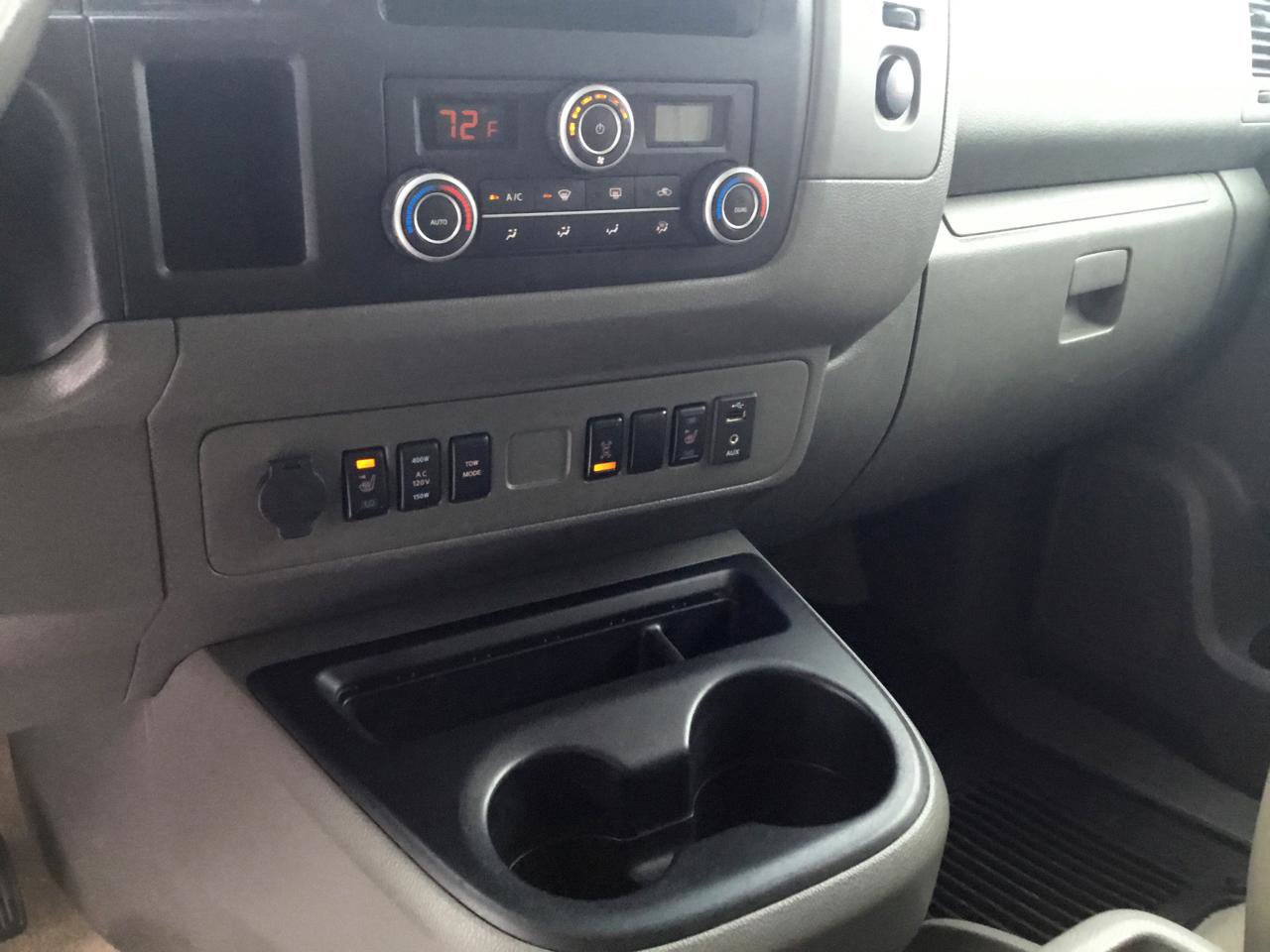 Used 2016 Nissan NV 3500 SL RWD image 20