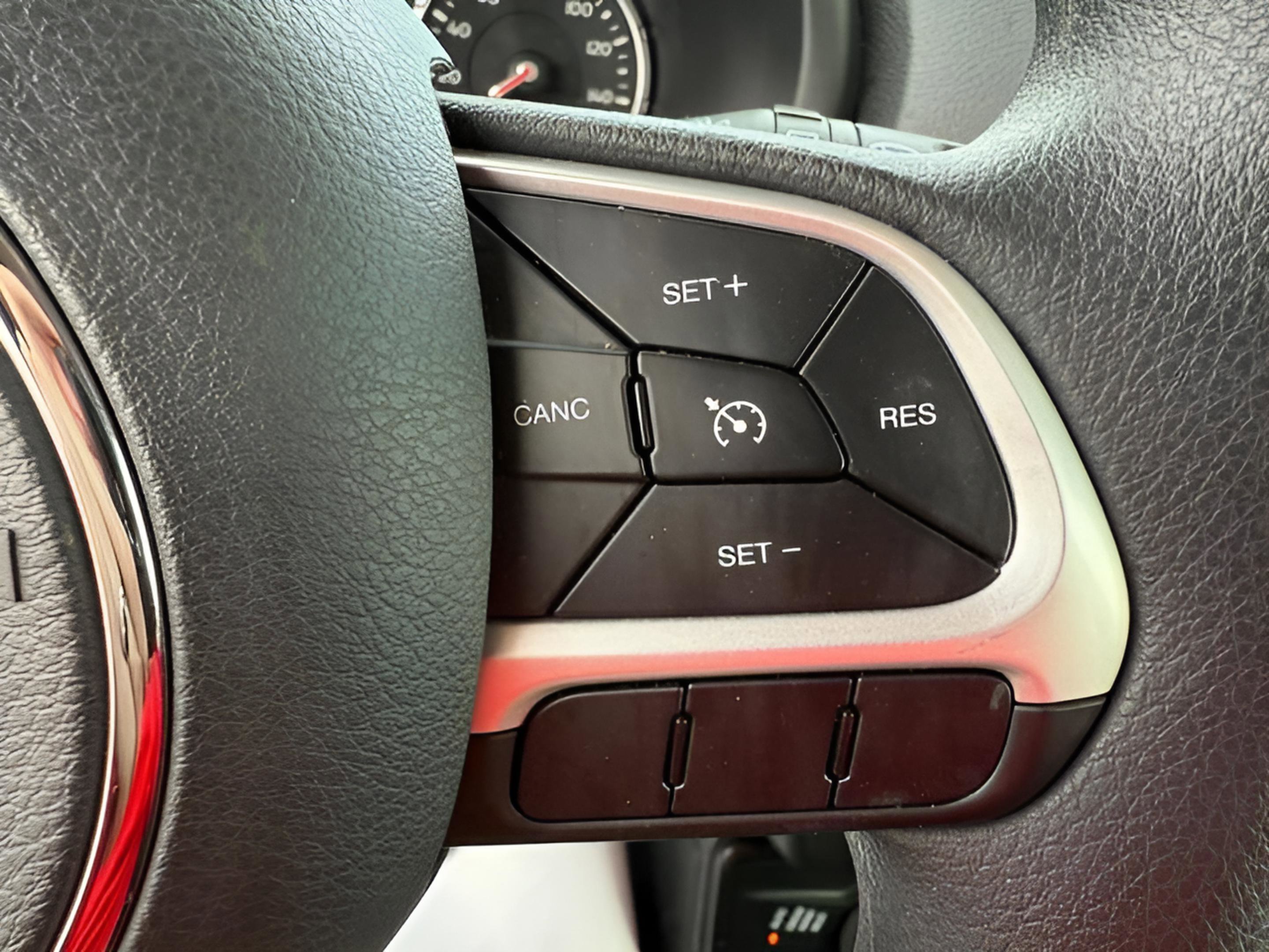Used 2019 Jeep Renegade Sport w/ Sport Appearance Group image 18