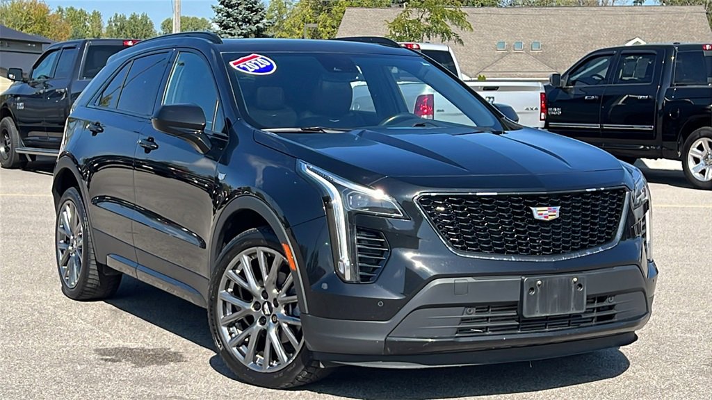 Used 2020 Cadillac XT4 Sport image 2