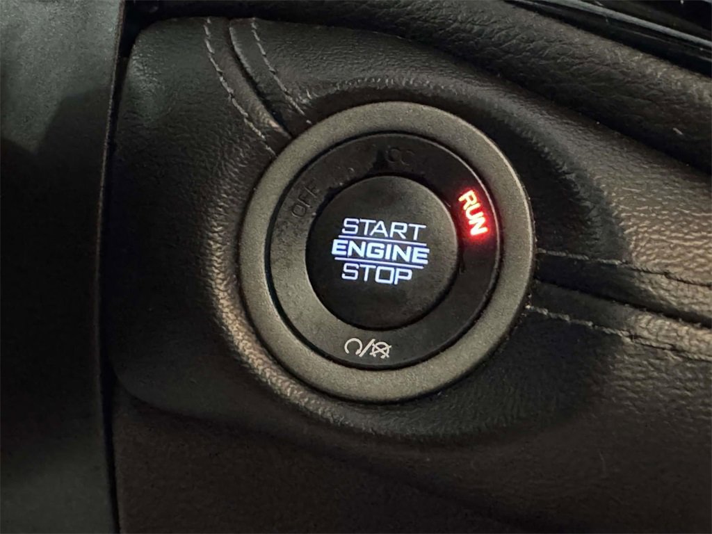 Used 2022 Dodge Durango GT image 29