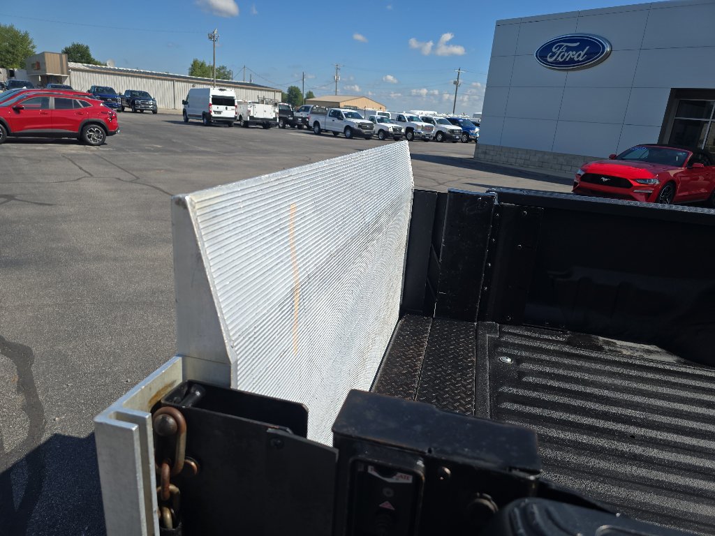 Used 2014 Ford F250 XL w/ Power Equipment Group AWD/4WD image 10