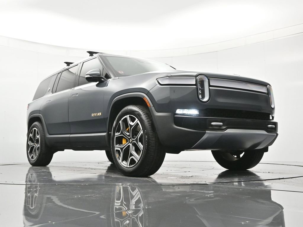Used 2023 Rivian R1S Adventure AWD/4WD image 39