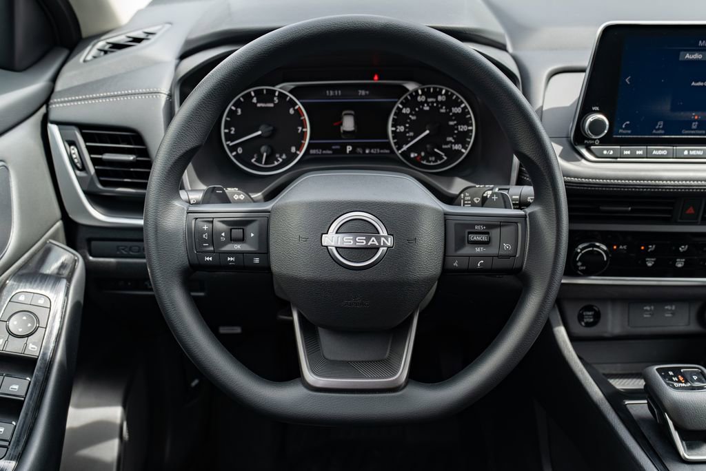 Certified 2025 Nissan Rogue S image 12