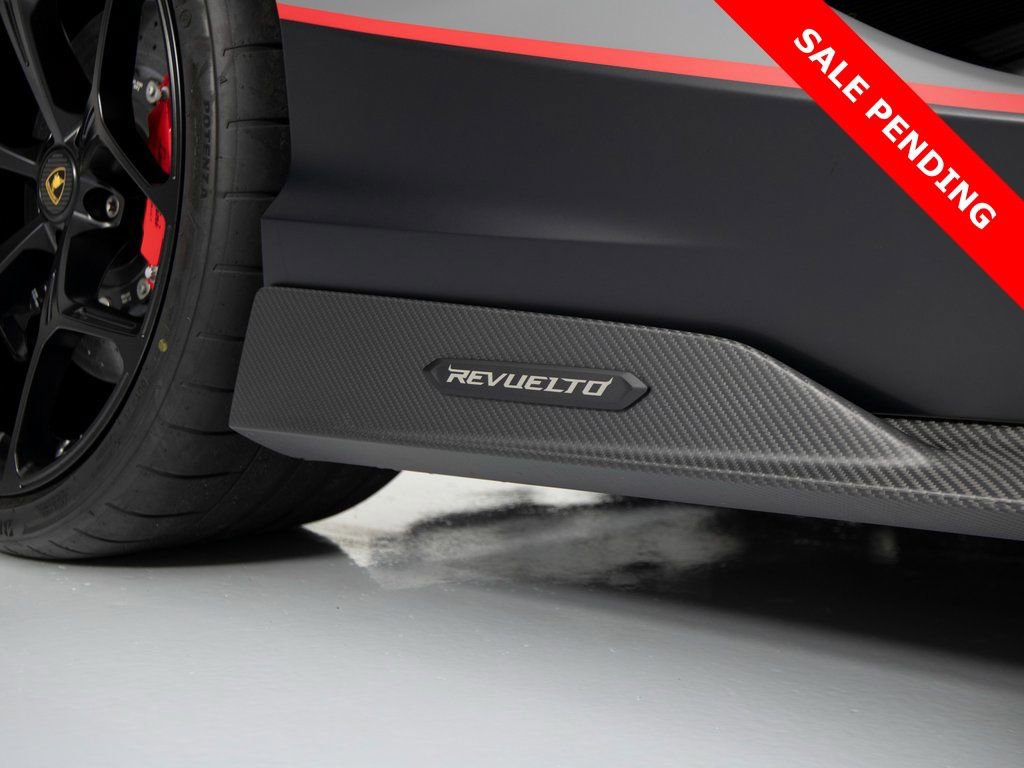 Used 2024 Lamborghini Revuelto AWD/4WD image 47