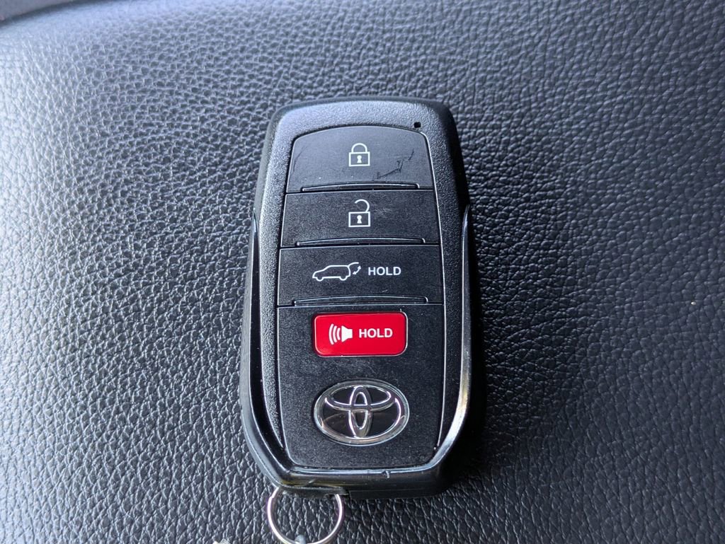 Certified 2025 Toyota 4Runner TRD Pro image 31