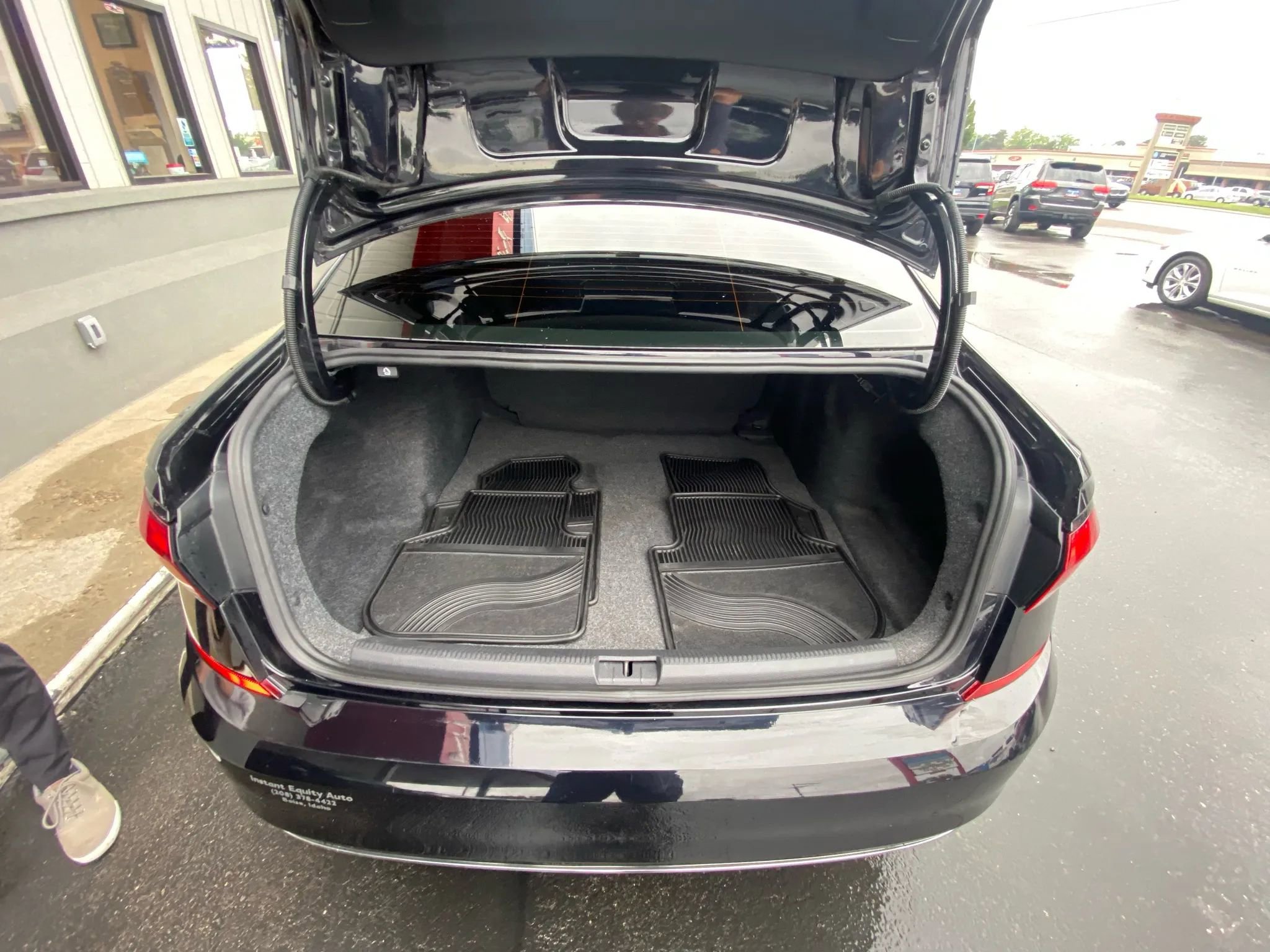 Used 2020 Volkswagen Passat 2.0T SE image 23