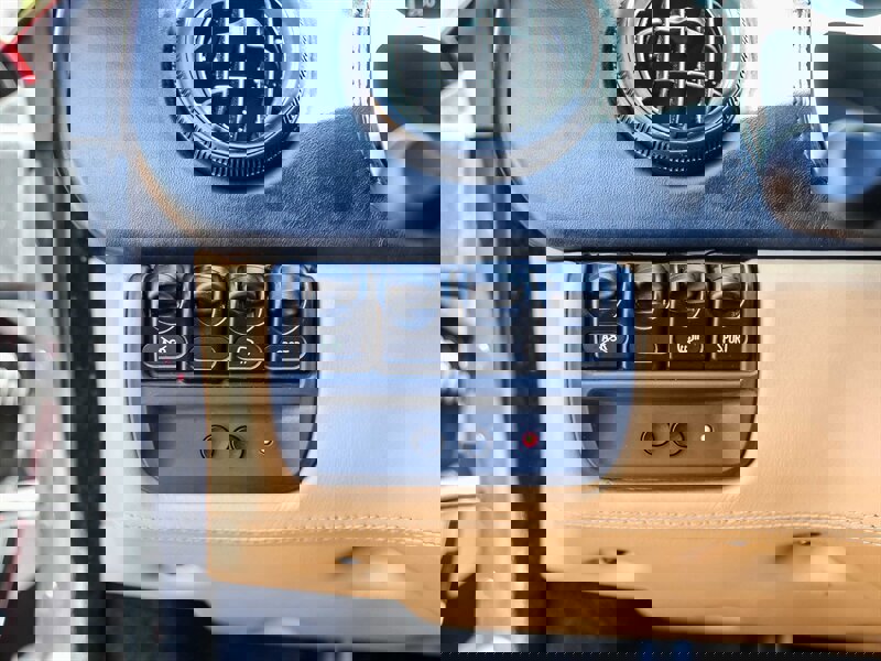 Used 2001 Ferrari 360 Spider image 38