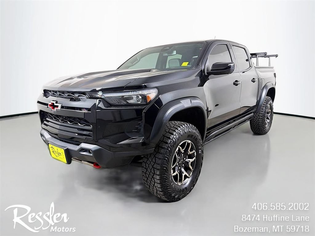 Used 2024 Chevrolet Colorado ZR2 w/ ZR2 Convenience Package III AWD/4WD image 1
