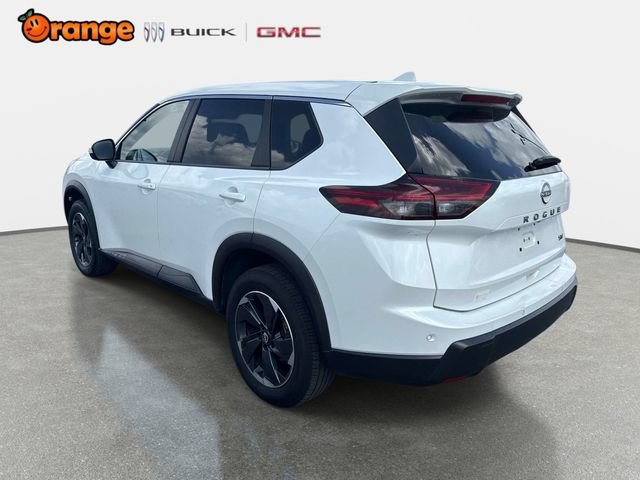 Used 2024 Nissan Rogue SV FWD image 5