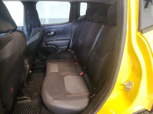 Used 2023 Jeep Renegade Trailhawk AWD/4WD image 9