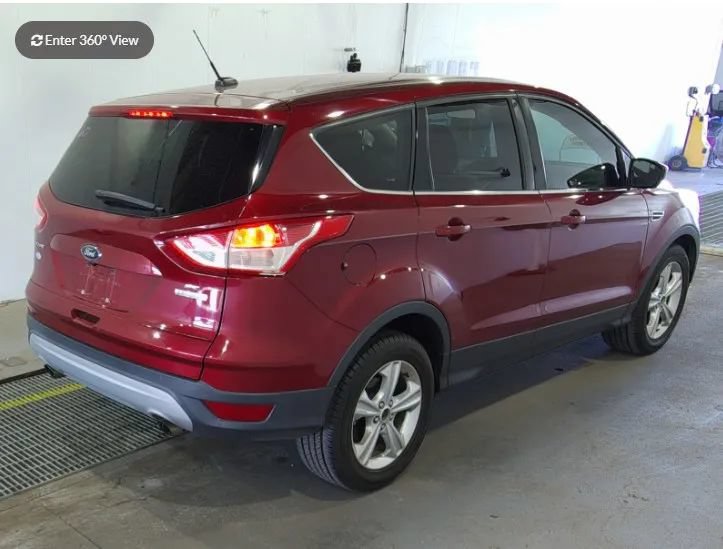 Used 2014 Ford Escape SE FWD image 2