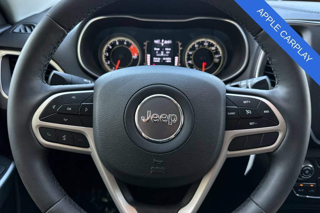 Used 2022 Jeep Cherokee Latitude AWD/4WD image 25
