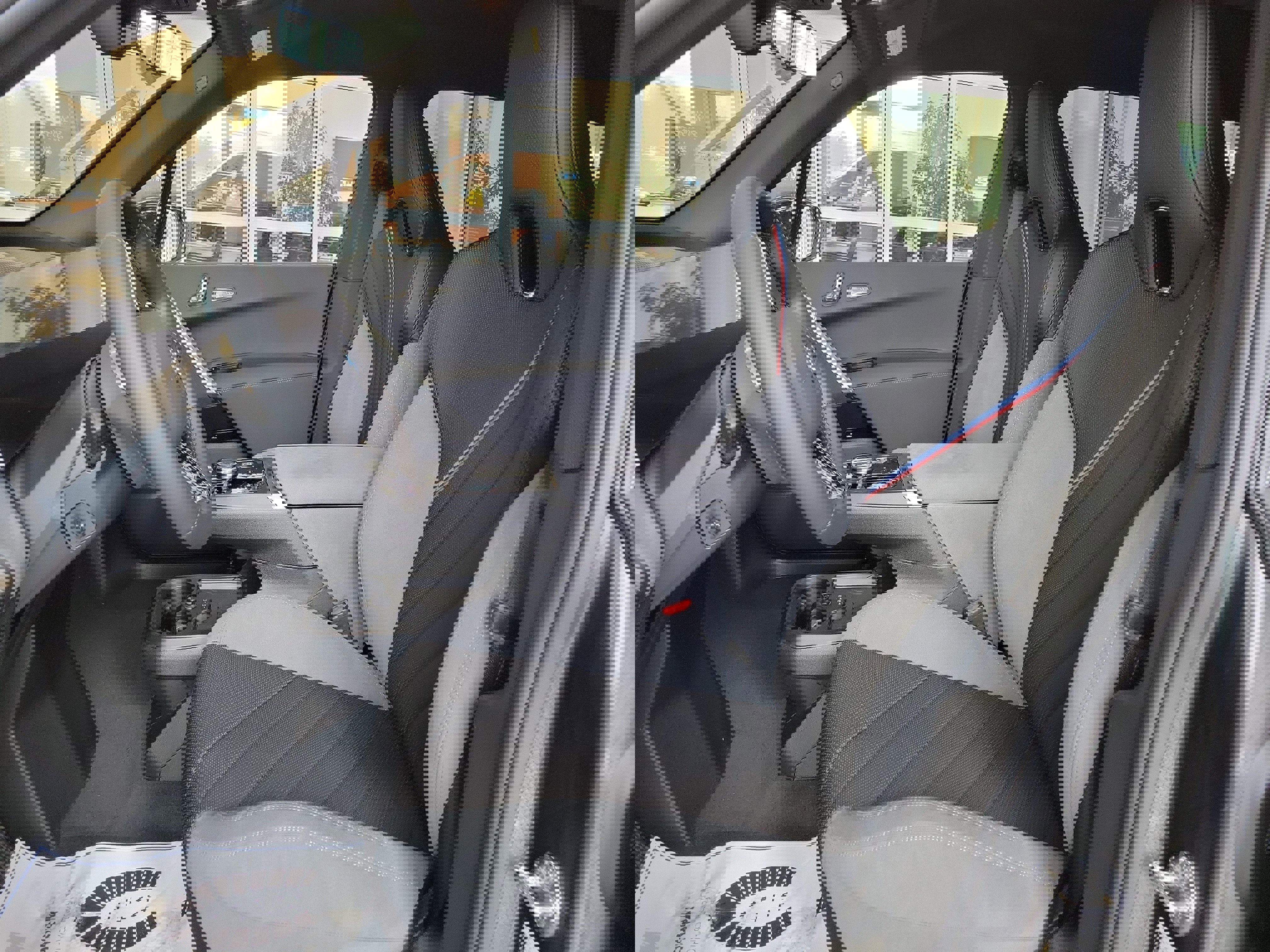 New 2026 BMW iX xDrive60 w/ M Sport Package image 4