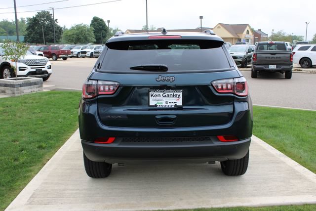 New 2026 Jeep Compass Limited w/ Sun, Sound & Navigation Group AWD/4WD image 31