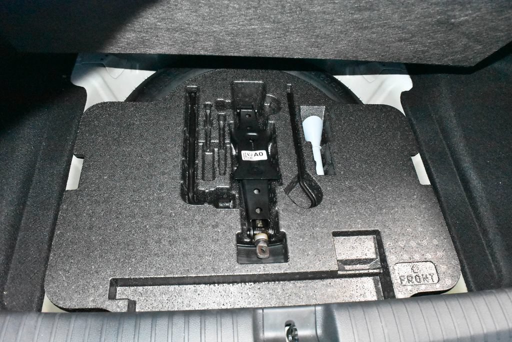 Used 2023 Honda Accord LX image 32