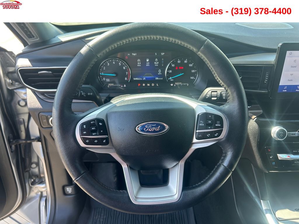 Used 2024 Ford Explorer Limited AWD/4WD image 13