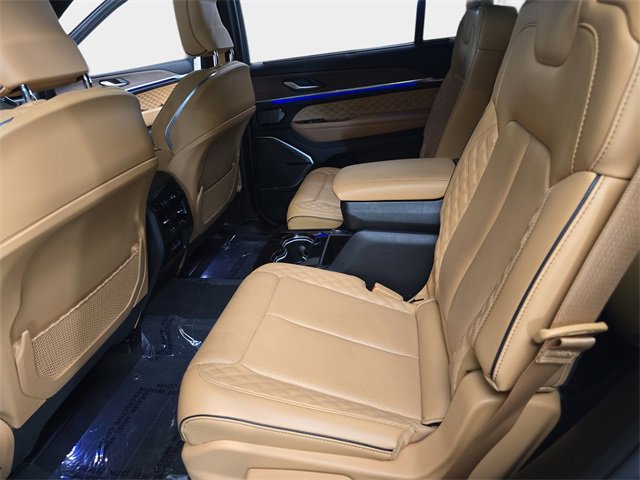 Used 2023 Jeep Grand Cherokee L Summit w/ Advanced Protech Group IV image 14