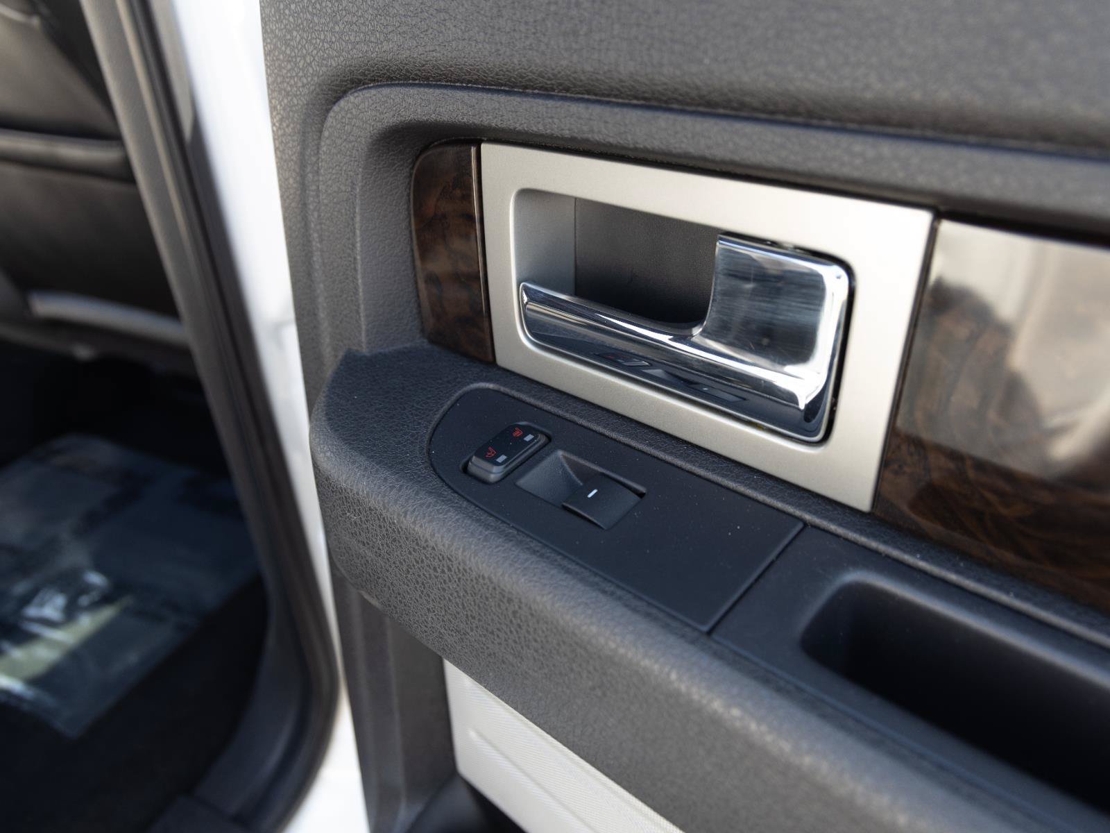 Used 2013 Ford F150 Platinum AWD/4WD image 22