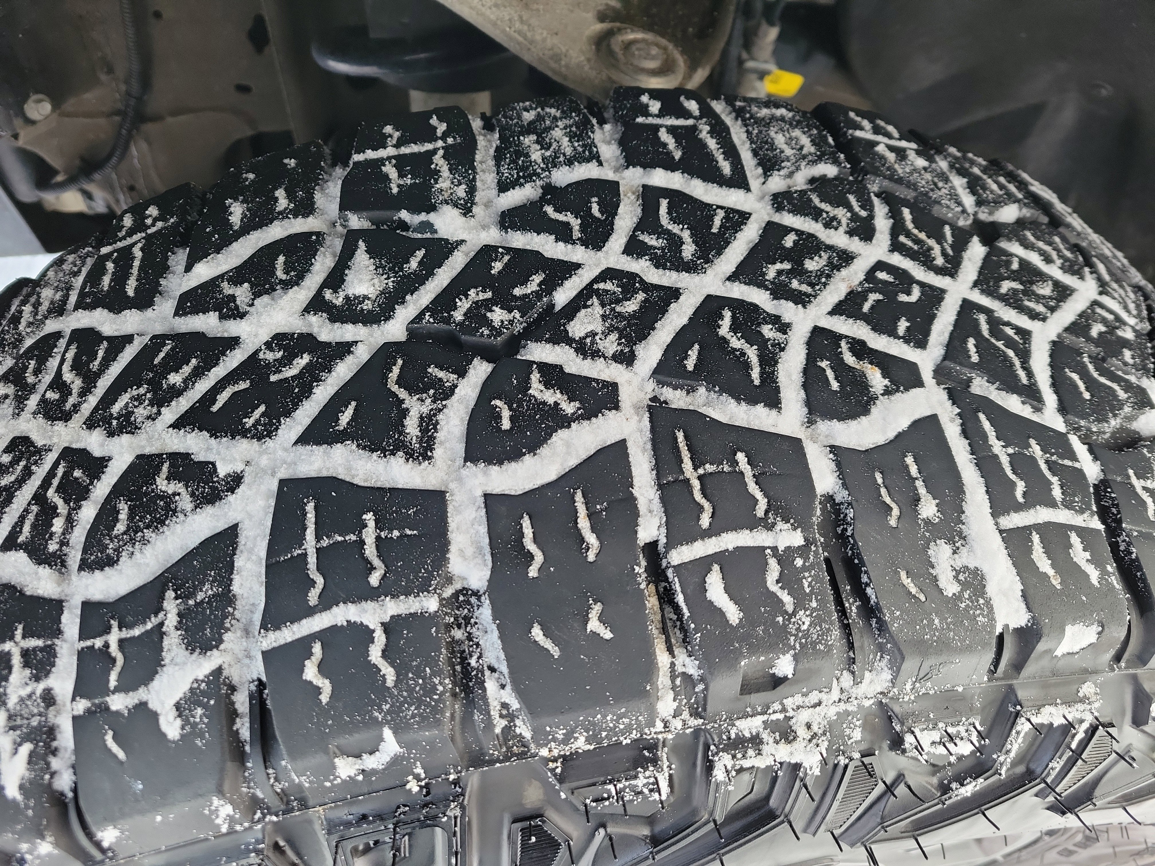 Used 2024 GMC Sierra 1500 AT4 w/ Technology Package image 13