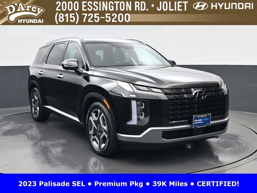 Used 2023 Hyundai Palisade SEL w/ Cargo Package image 2