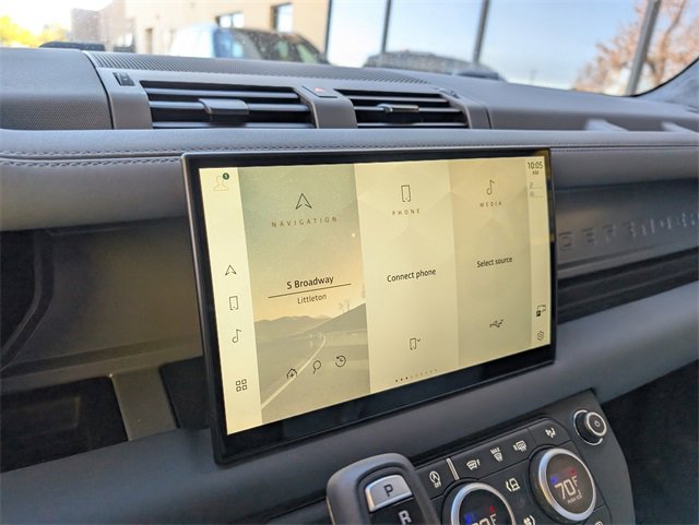 New 2025 Land Rover Defender 110 V8 image 9