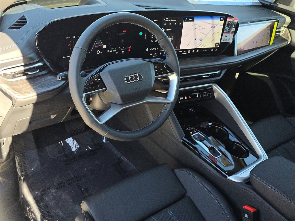New 2025 Audi Q5 Prestige image 16