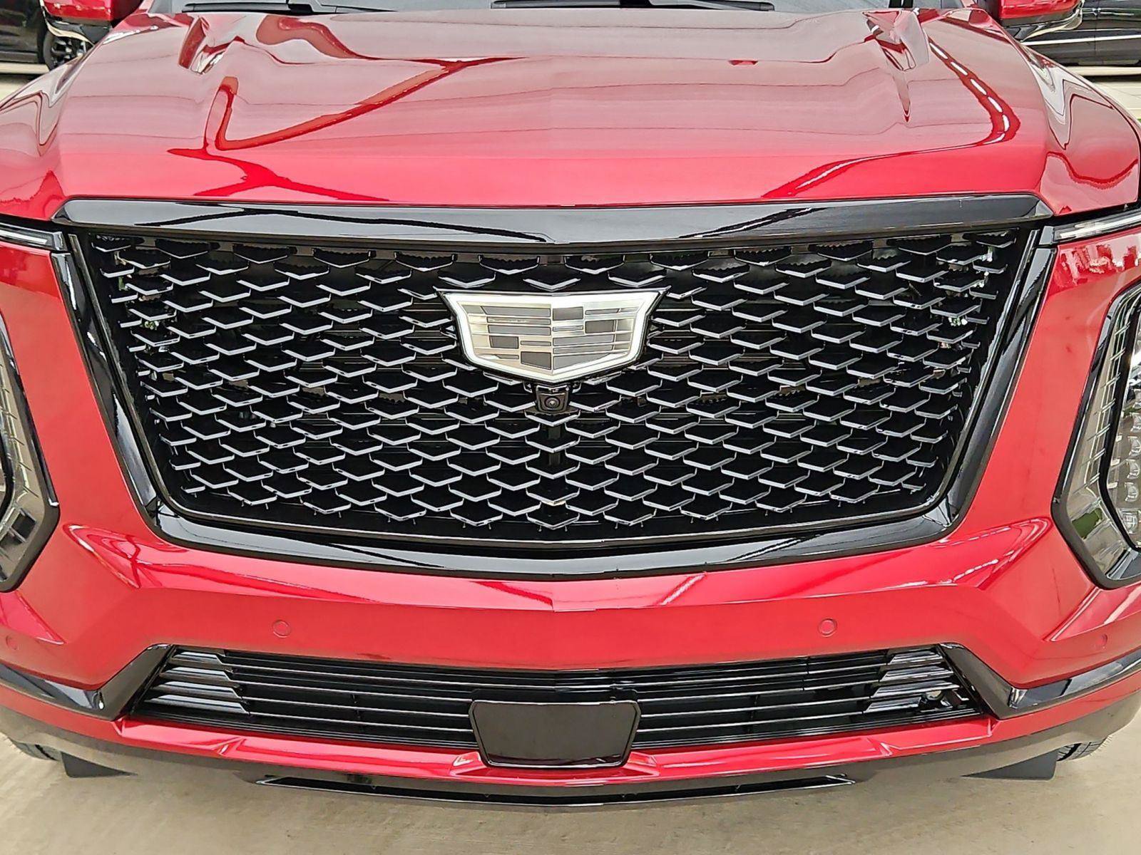 New 2026 Cadillac Escalade ESV Platinum Sport w/ LPO, ONYX Package AWD/4WD image 6