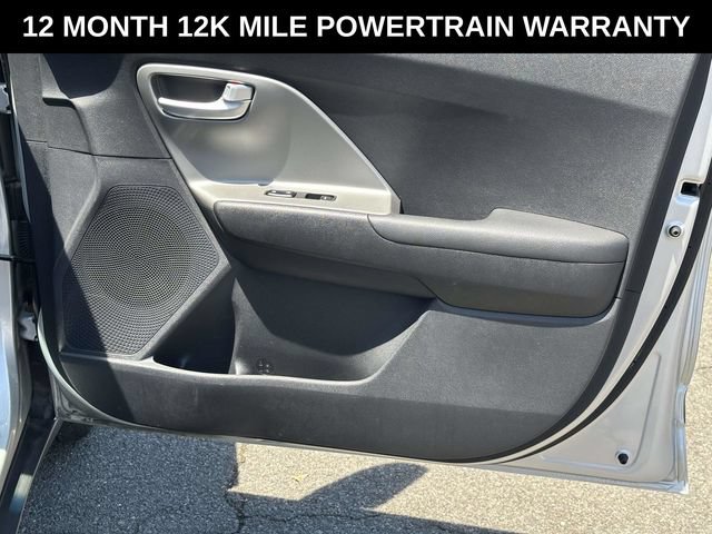 Used 2017 Kia Niro LX FWD image 8