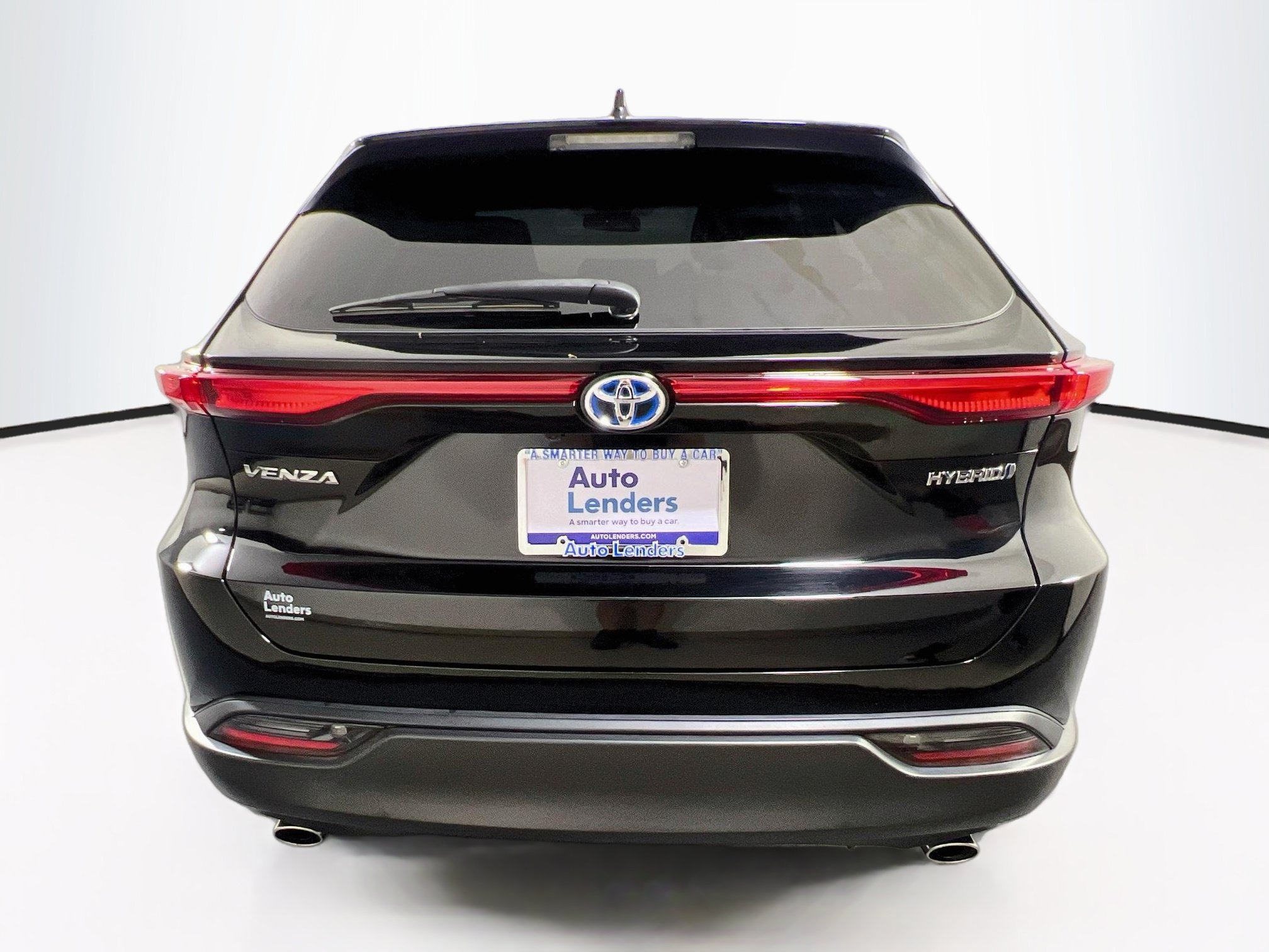 Used 2022 Toyota Venza LE AWD/4WD image 6